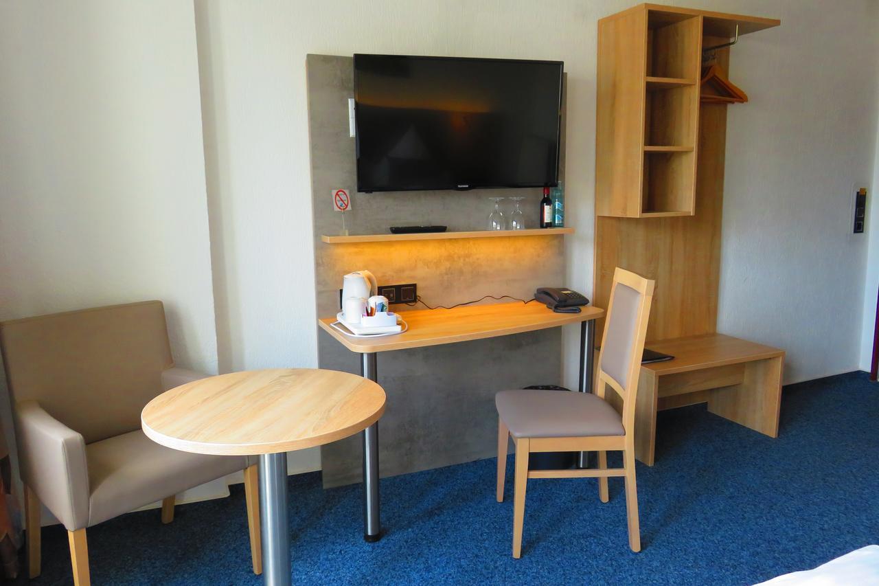 Hotel Am Sonnenhang Kassel Dış mekan fotoğraf
