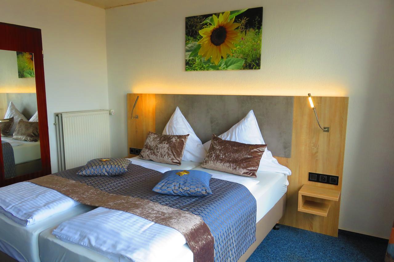 Hotel Am Sonnenhang Kassel Dış mekan fotoğraf