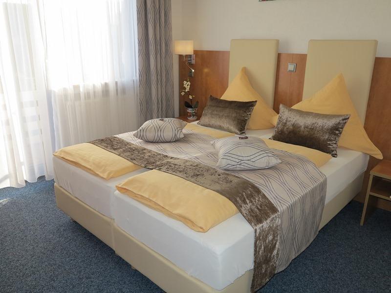 Hotel Am Sonnenhang Kassel Oda fotoğraf