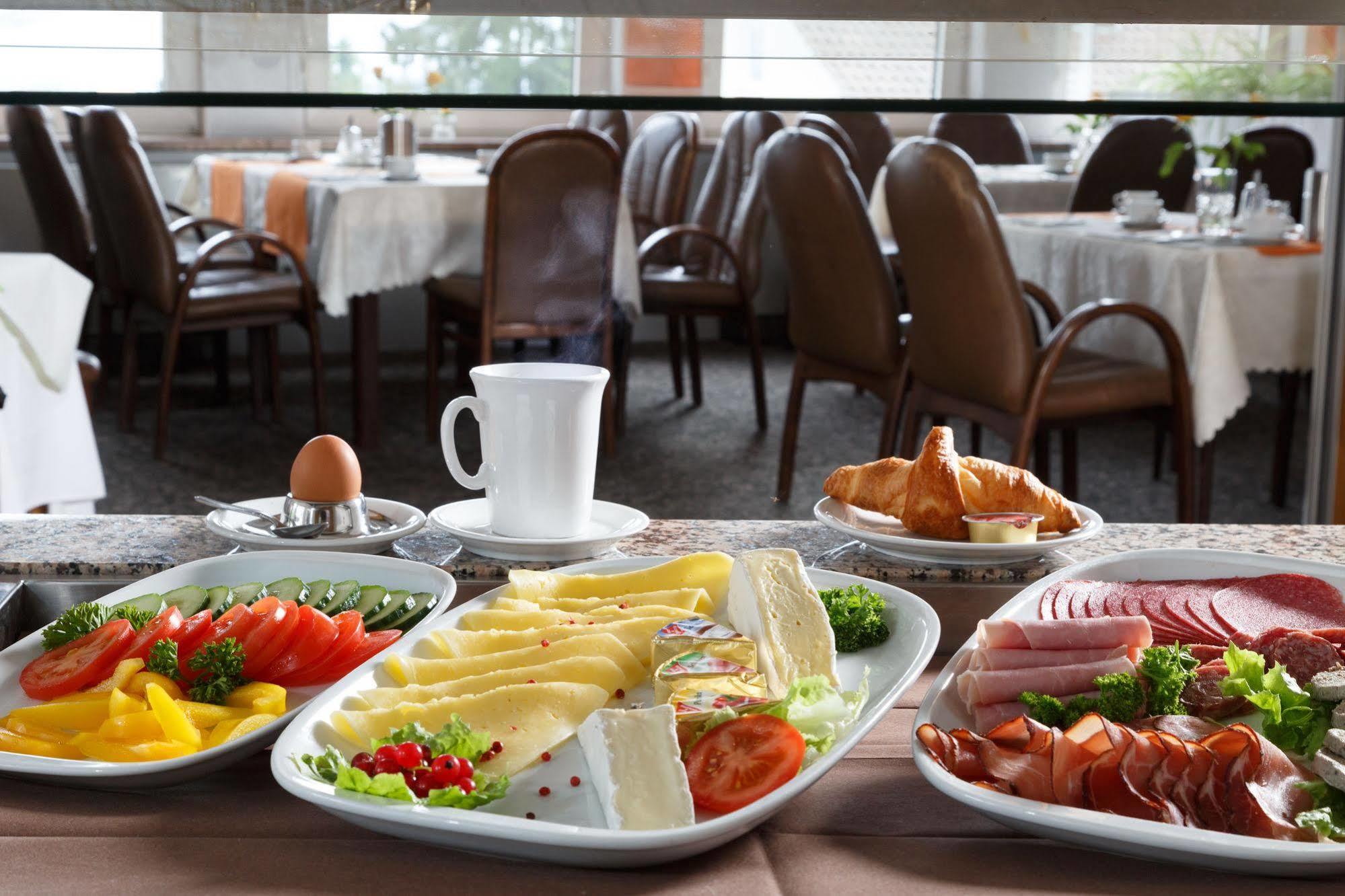 Hotel Am Sonnenhang Kassel Dış mekan fotoğraf
